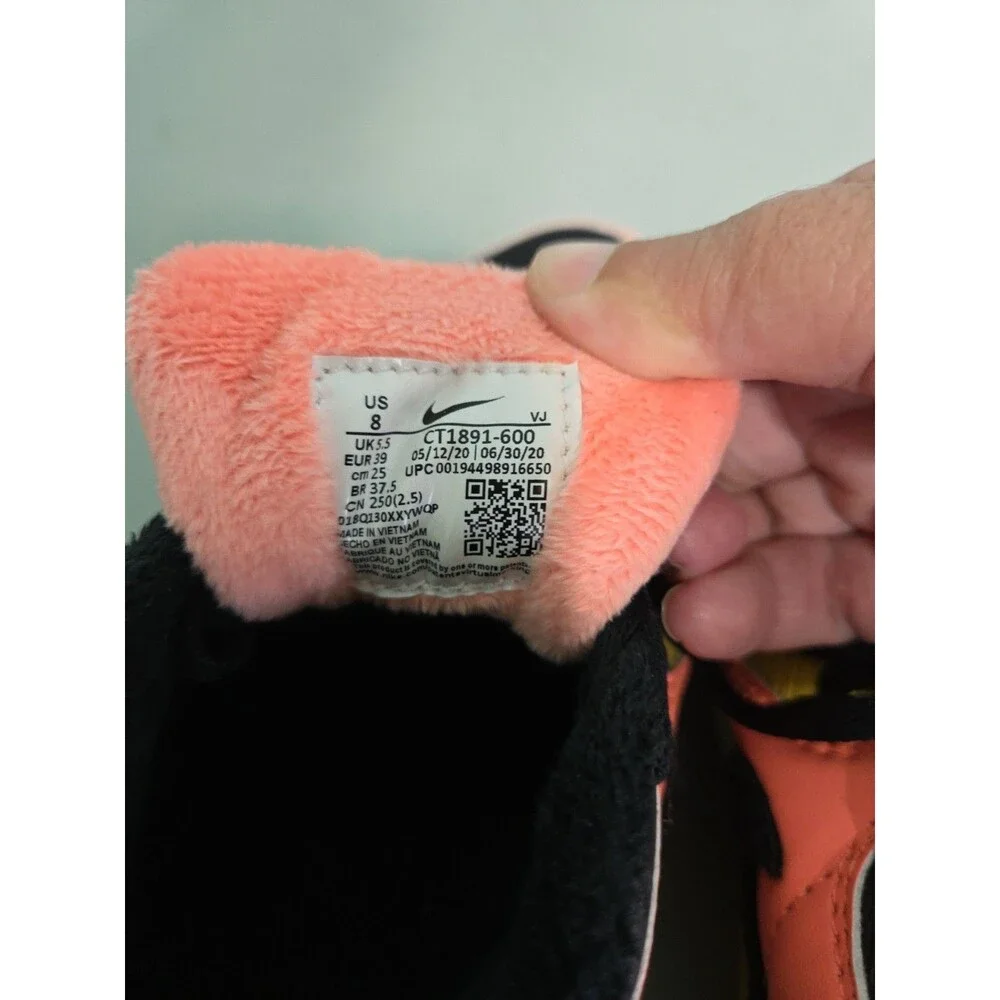 Nike women air